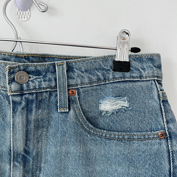 LEVIS NWOT Denim Mini Skirt - Picture 2 of 5